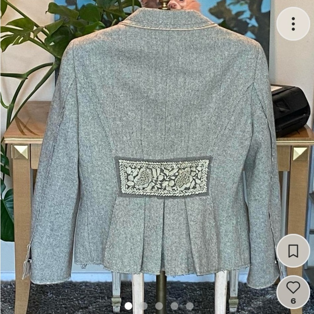 Designer vintage Alberta de Ferretti blazer w embroidery